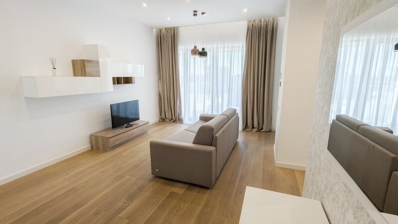 One Herastrau Park 2020 Herastrau, 2 camere 66mp, Centrala, AC, Parcare